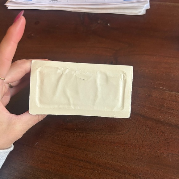 VINTAGE KODAK FLING CAMERA & FILM - Picture 4 of 5